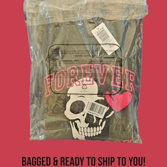 TORRID LOVESICK Plus Size Warm Crew Neck Skull Heart Graphic Sweater 3X - Picture 10 of 16